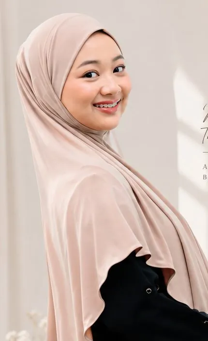Detail styling modern modestwear